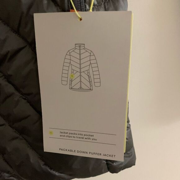 Women’s Medium Packable Down Puffer Jacket - Picture 6 of 14